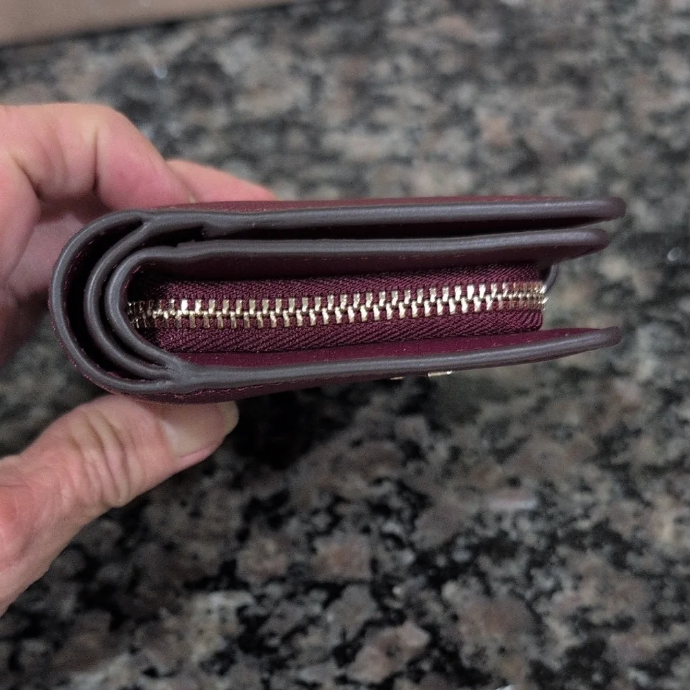 Kate Spade Burgandy Wallet